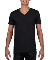 Gildan Sofystyle Adult V-Neck T-Shirt Black S